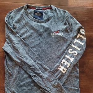 Hollister long sleeve t